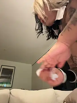 Rae_Lil_White webcam
