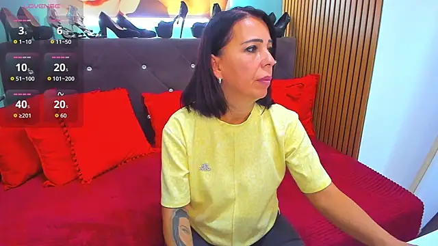 LauraSiin webcam