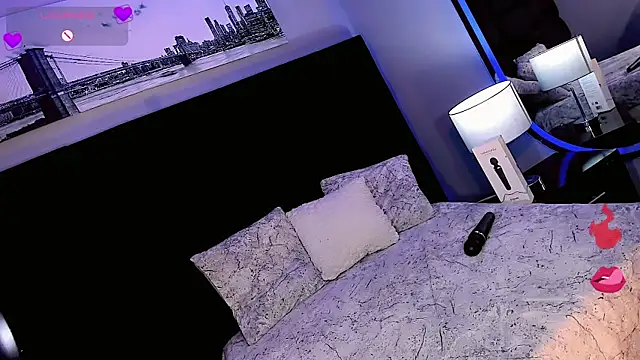 Kornylovee webcam