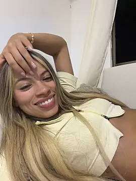 chat with online Mia Rosee1