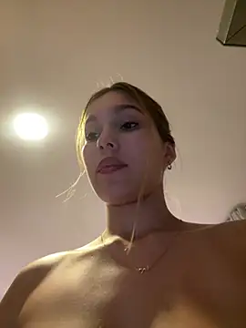 online web cam show Nikii 