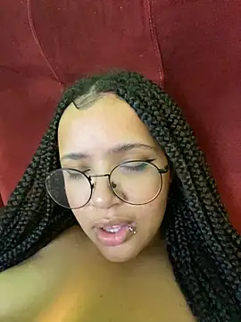 99_Lilith webcam