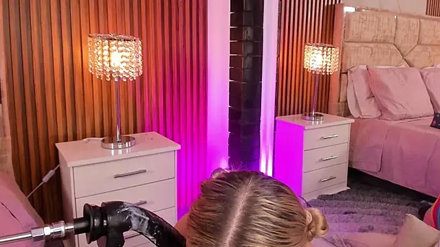 LolaAngellx webcam