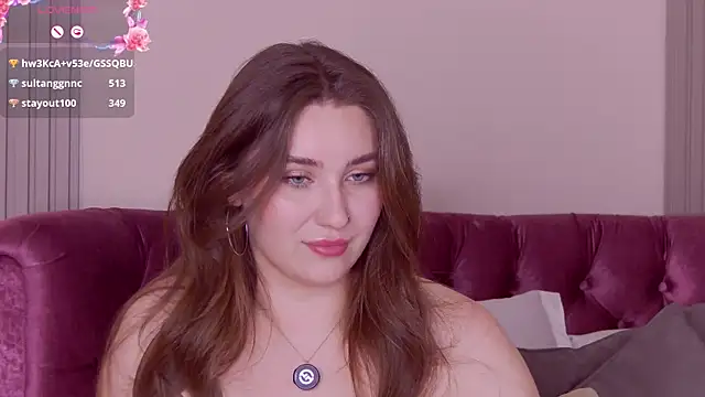 KiraBarlows webcam
