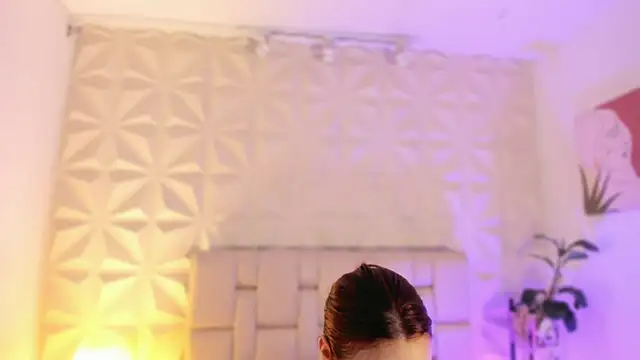 lea_walkerr webcam