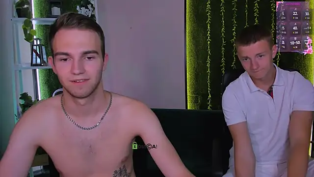 noah_nero webcam