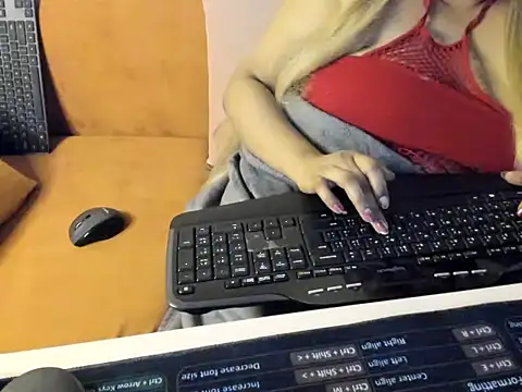 krizmabang webcam