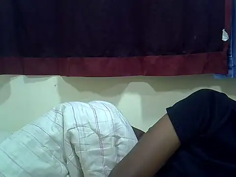 Petite_sexyy webcam