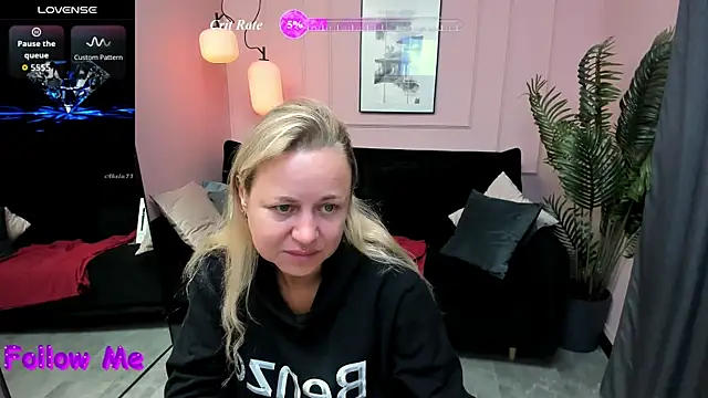 GabrielGold webcam