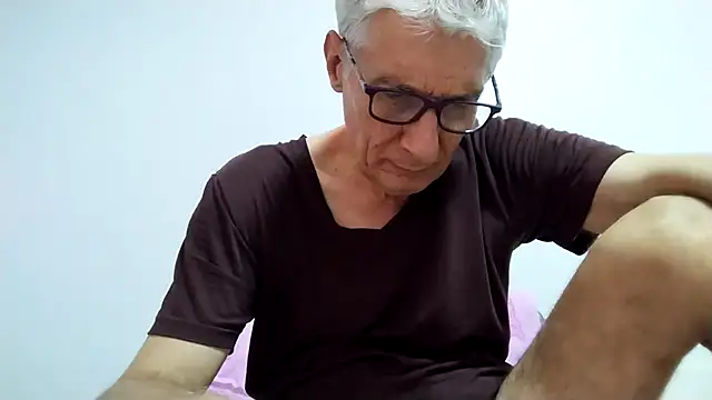 BIGUNCUTHARDCOCK webcam
