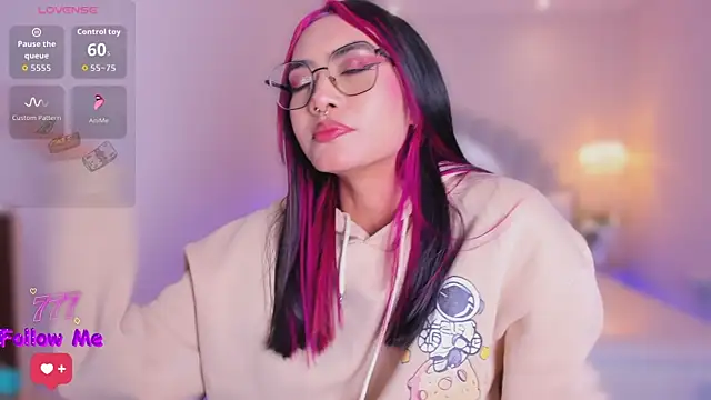 azurakindong - AzuraKindong's free webcam - UK Sex Cams