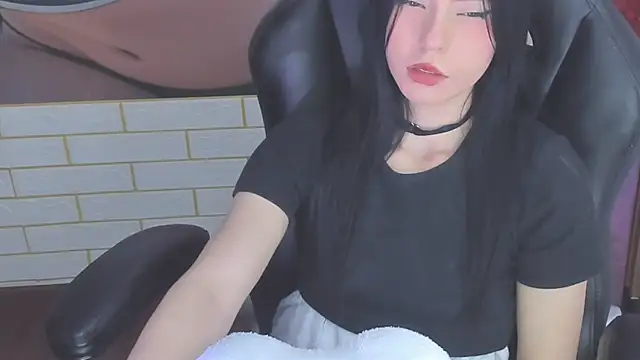 meribeth_haru webcam