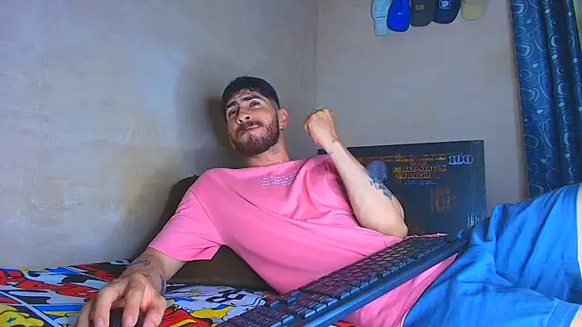Thomass00 webcam