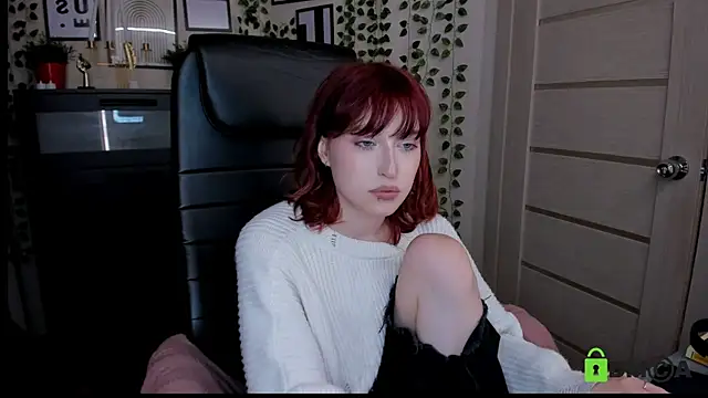ElizaNik_ webcam