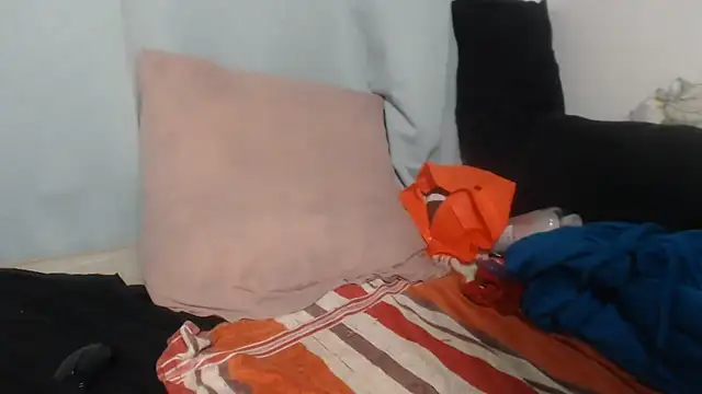 Lucia-boobs webcam