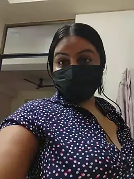 Aysha_69