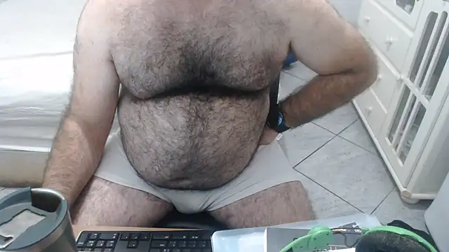 mysterbearmg (Ask my age) - CUM IN GOAL - Add Inst - Mysterbearmg