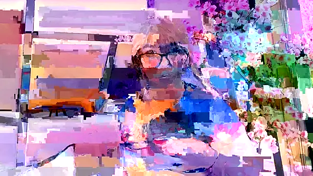 TessaCooper1 webcam