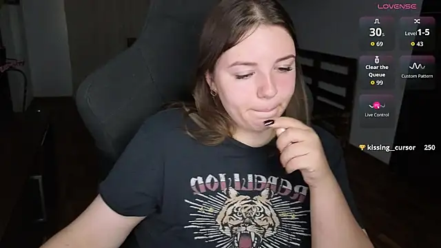 XNirvanaX webcam