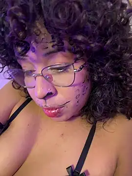 Woo_isDaphne webcam