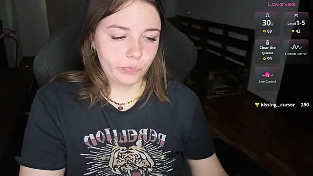 XNirvanaX webcam