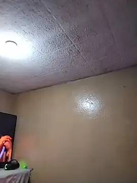 loveHoney02 webcam