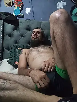 hairy_mannn webcam