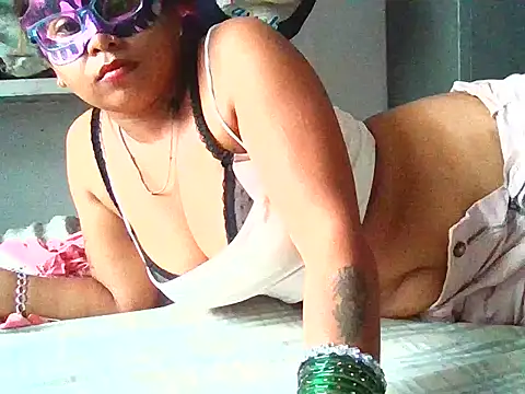 RUKMINI_60 webcam