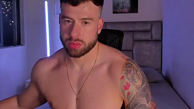 paul_rogerr webcam