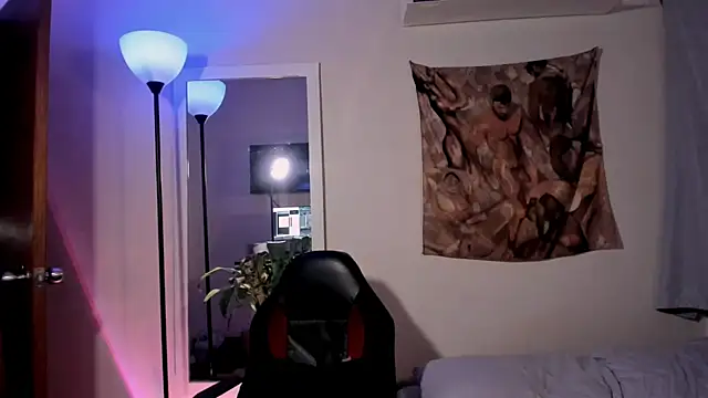 LarryGarzon webcam