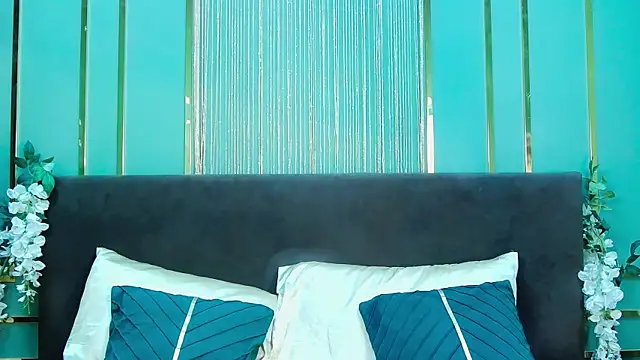 KissDreamm webcam