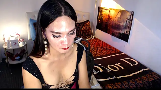 NinaDOM4CUM webcam