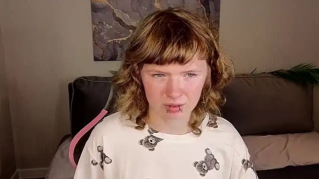 VioletDesiree webcam