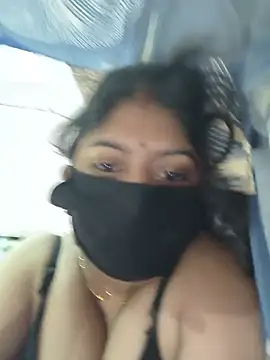 Funcouple0069 webcam