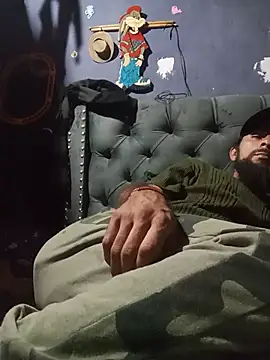 hairy_mannn webcam