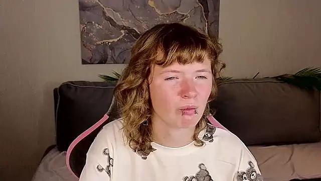 VioletDesiree webcam