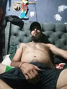 hairy_mannn webcam
