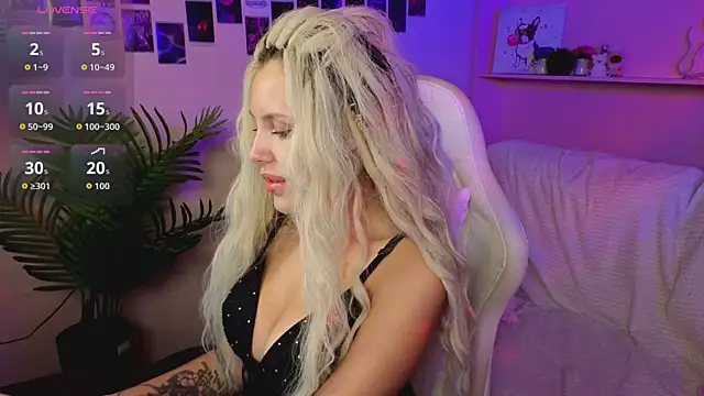 _amymoore_ webcam