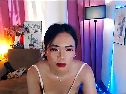Model: WILDEXOTICBEAUTY