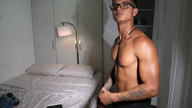 Paradise_boy__ webcam
