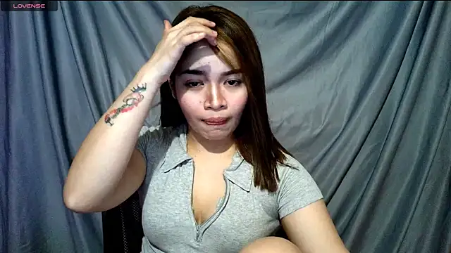 _preciousmoira_ webcam