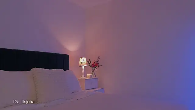Lovinggirl_ live sex cam