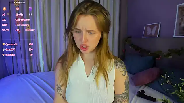 Rina_Panic webcam