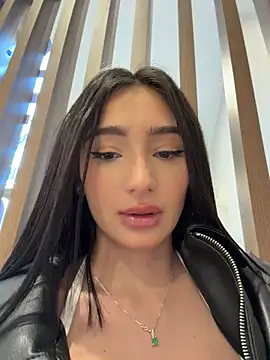 Maddy_Jones webcam
