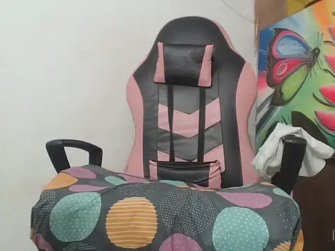 Estebanbigcock23 webcam