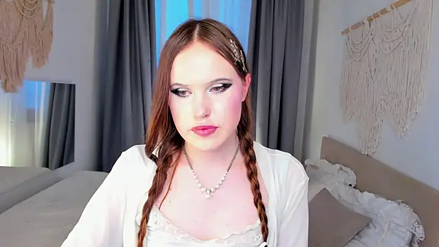 EffieMinki webcam