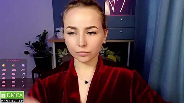 Mira_Mermayd webcam