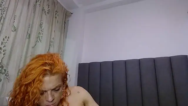 saara_johnson496 webcam
