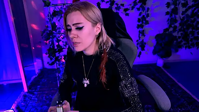 Kumiho_7777 webcam