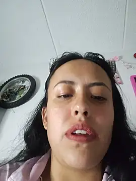 Queen_Ashly webcam